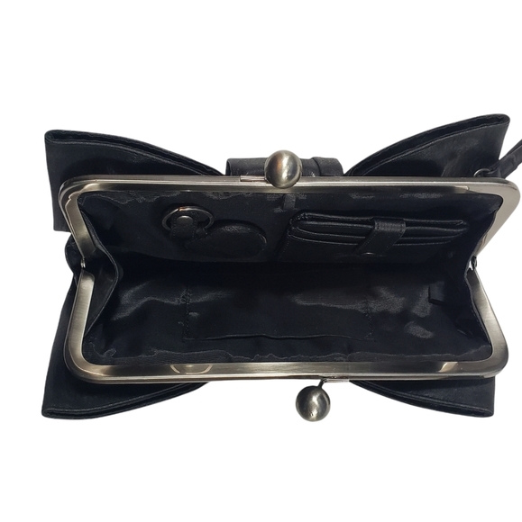 Jessica Simpson Black Faux Leather Bow Clutch Wristlet Detachable Wallet Keyring - Picture 8 of 11